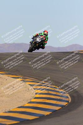 media/Dec-18-2022-SoCal Trackdays (Sun) [[8099a50955]]/Turns 9 and 10 Set 2 (1055am)/